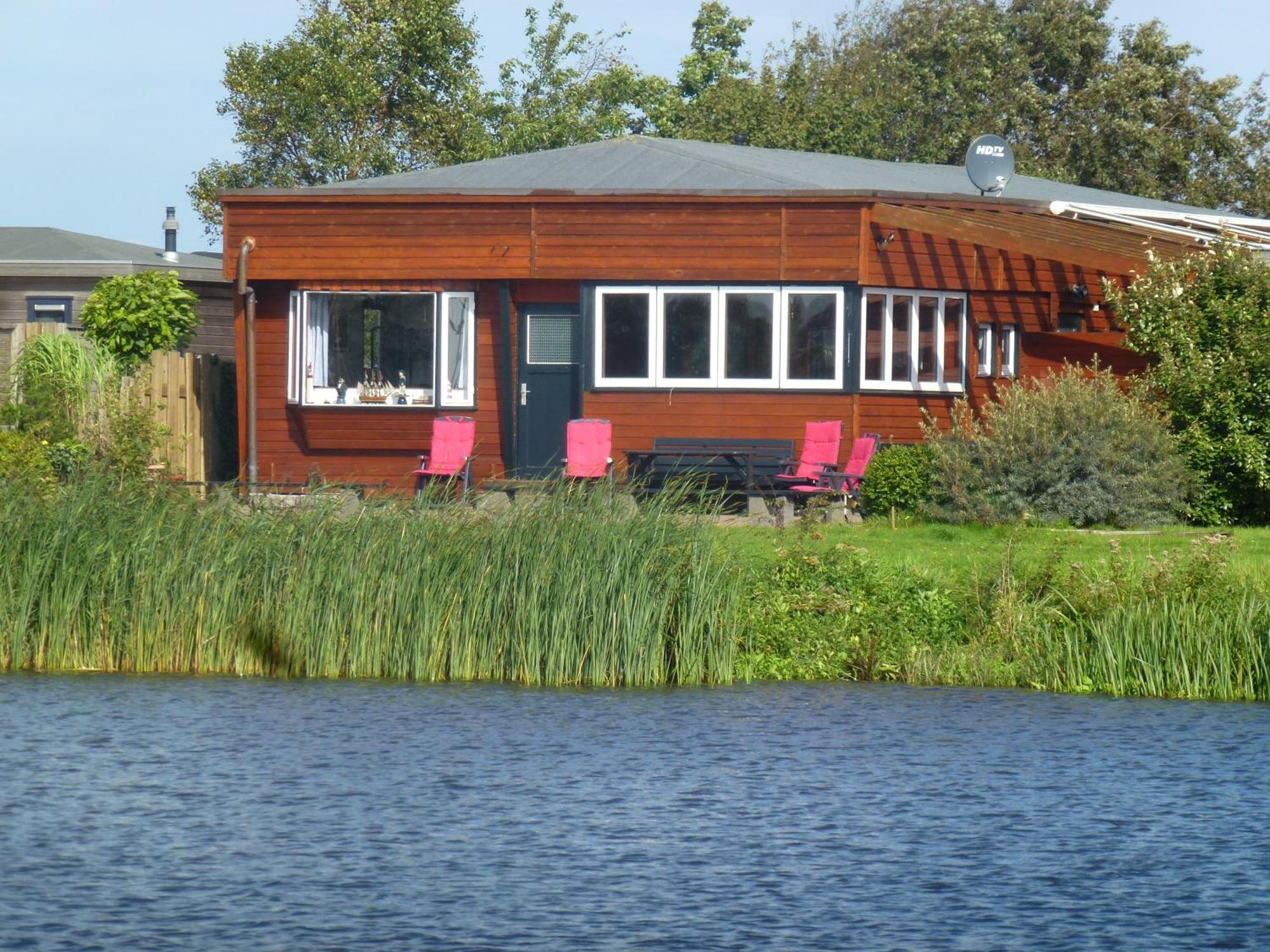 8 Pers House 'Capitein Theis' With Seaside In Front Of The Lauwersmeer Anjum Exterior photo